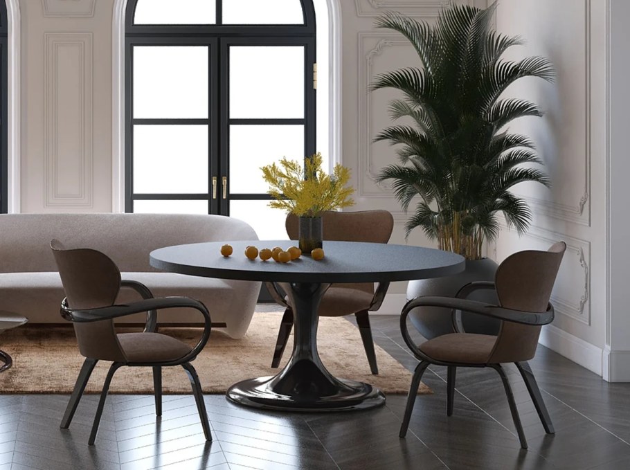 Стол обеденный Tulip