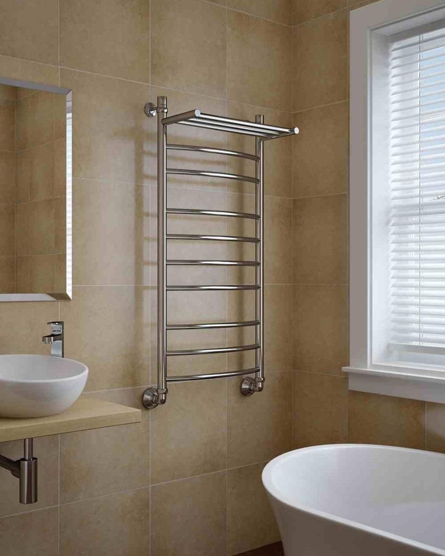 Полотенцесушитель в ванне