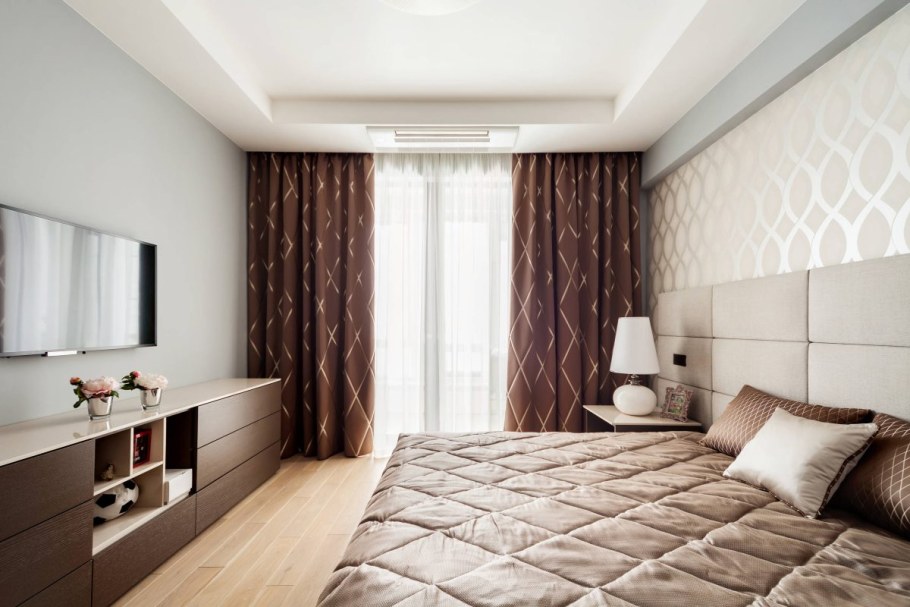 Спальня в бежевых тонах