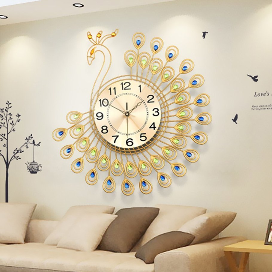 Дизайнерские настенные часы в интерьере