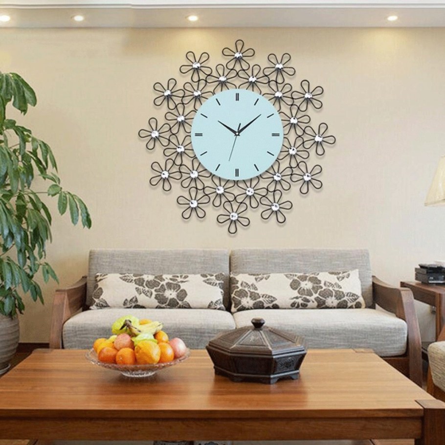 Интерьерные часы для гостиной