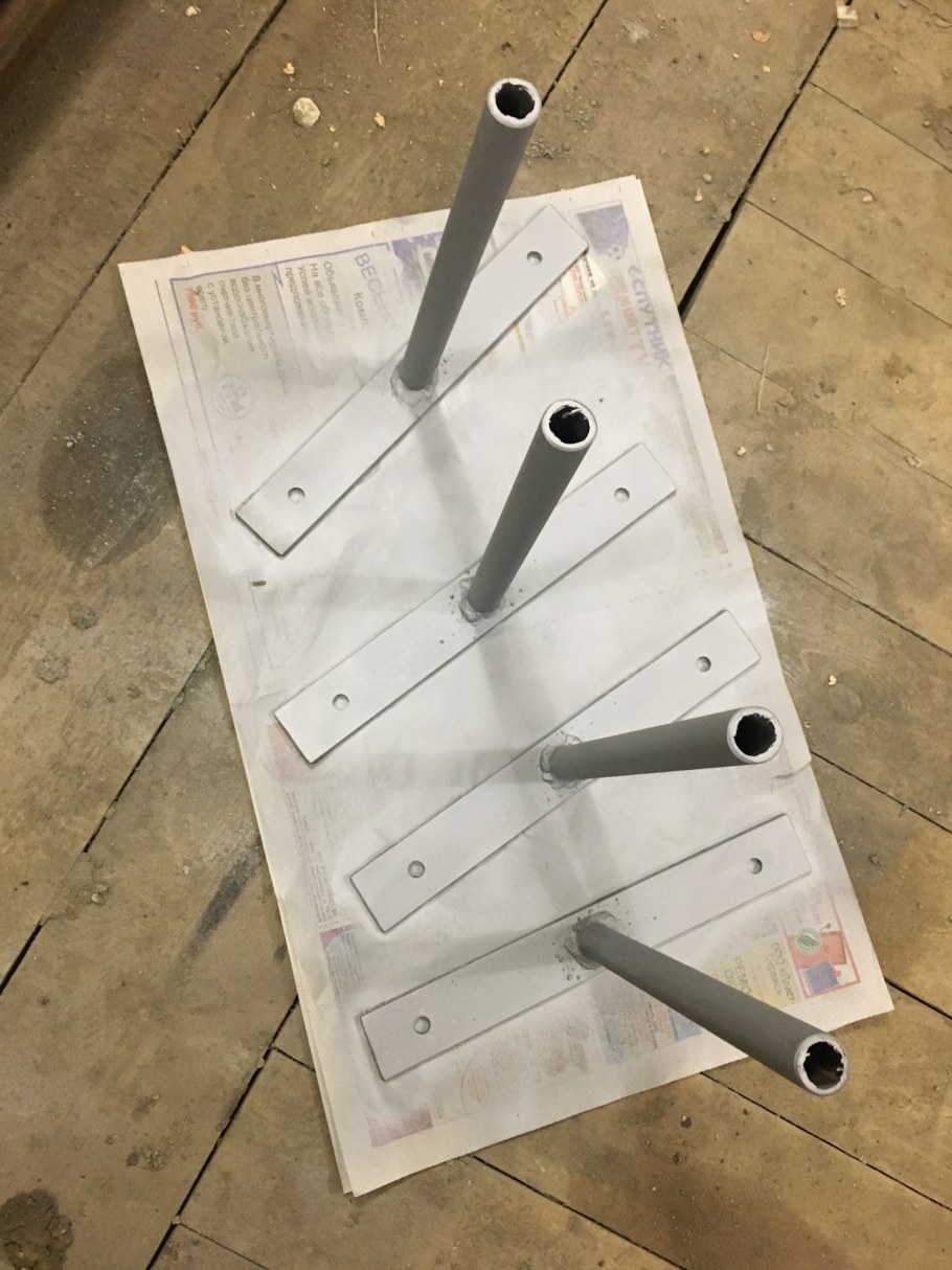 Кронштейн для гаража