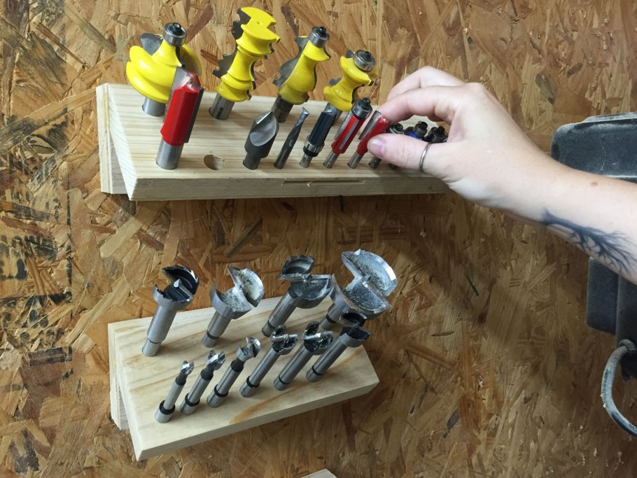 Полка для хранения сверл