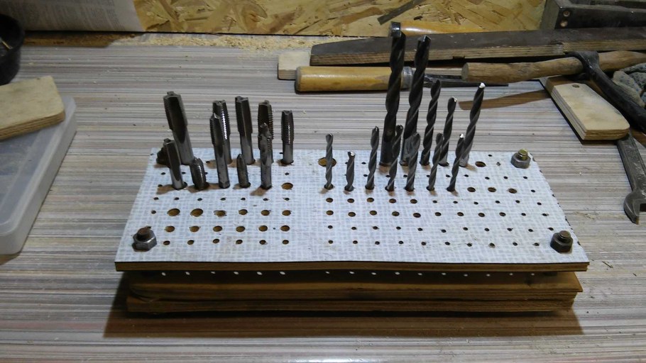 Приспособа для хранения сверл