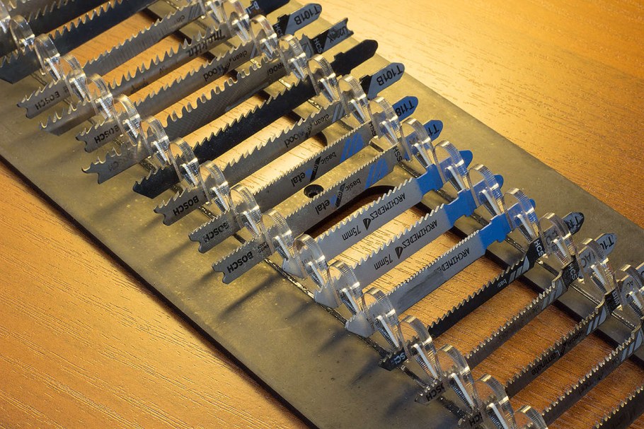 Подставка для сверл skor06