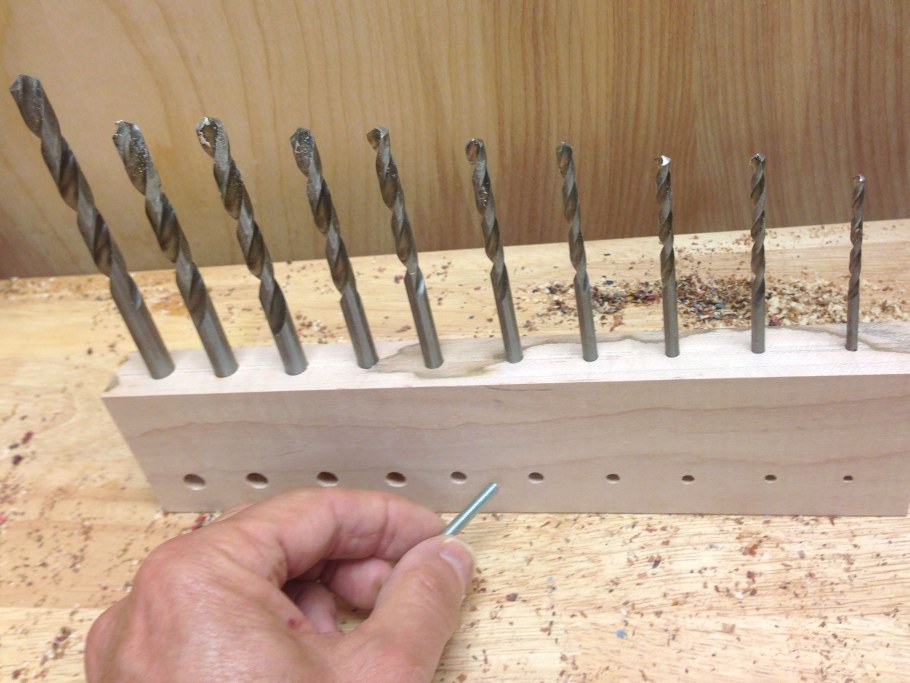 Приспособа для хранения сверл