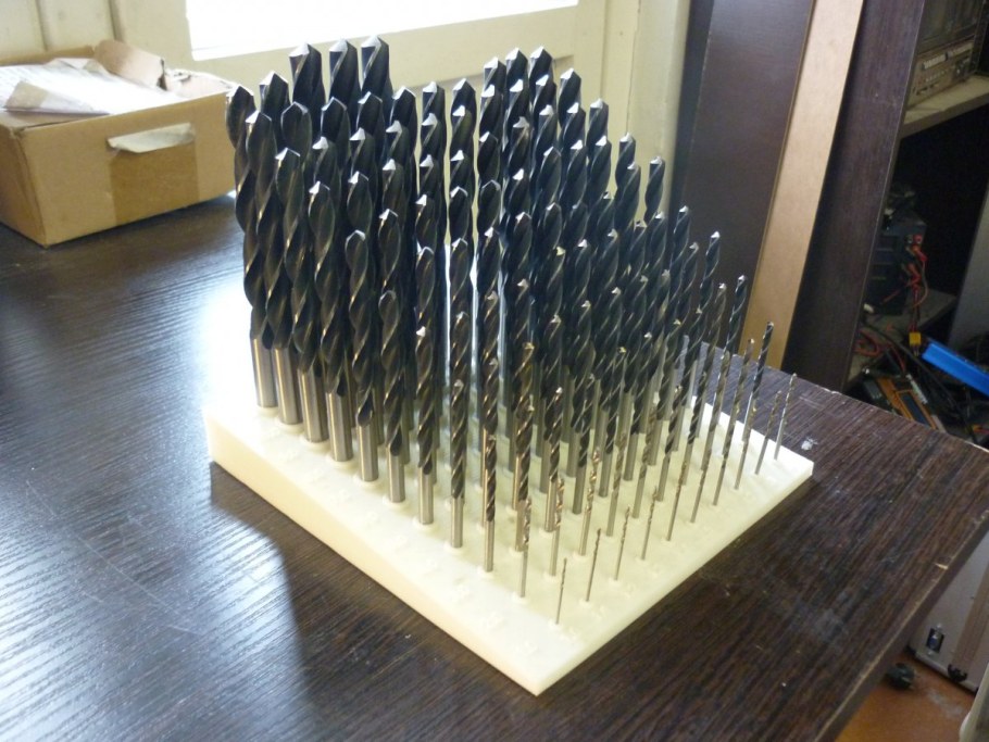 Подставка под сверла 1 мм-13 мм 100 ячеек