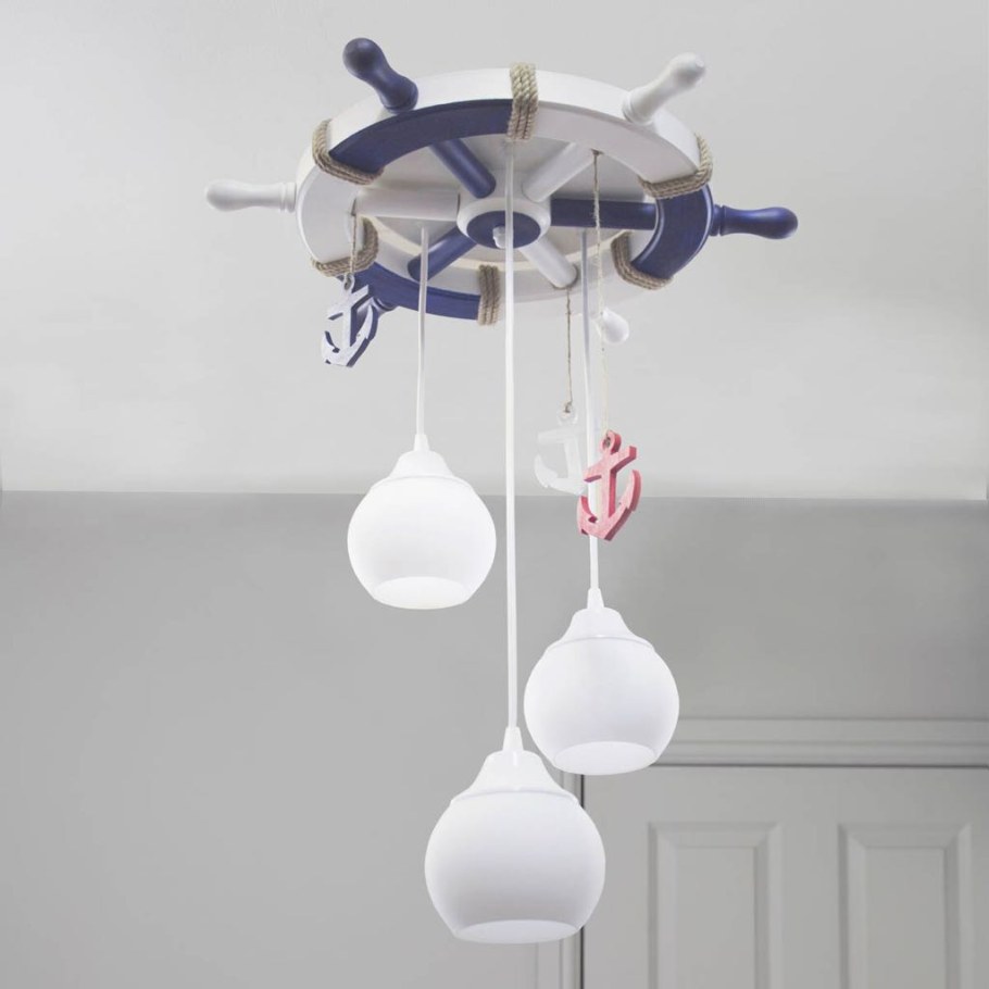 Люстра в морском стиле