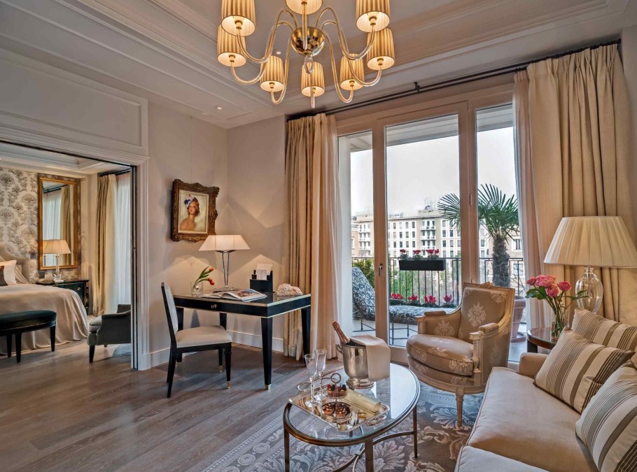 Палаццо Париж Милан отель