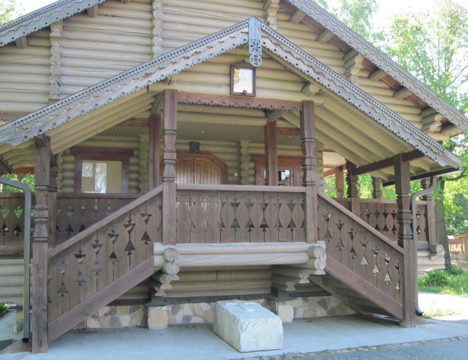 Ясная Поляна крыльцо