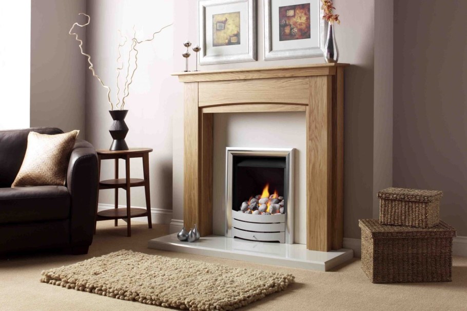 Камины в интерьере гостиной