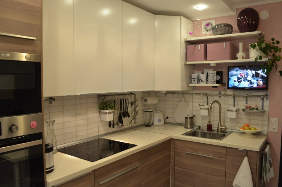 Угловая кухня в квартире