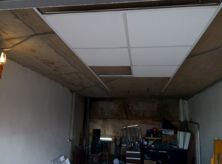 Потолок в гараже
