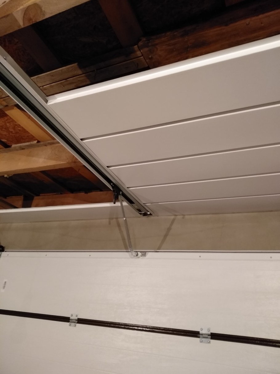 Потолочные панели для гаража