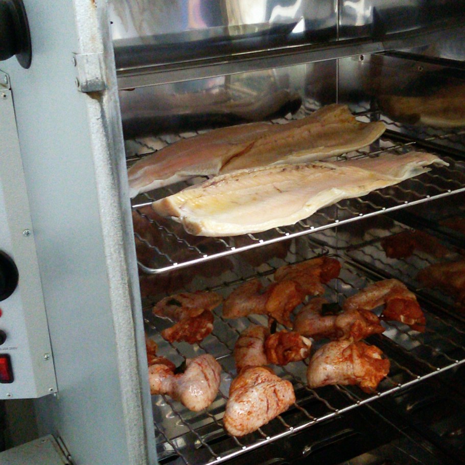 Коптилка холодного копчения