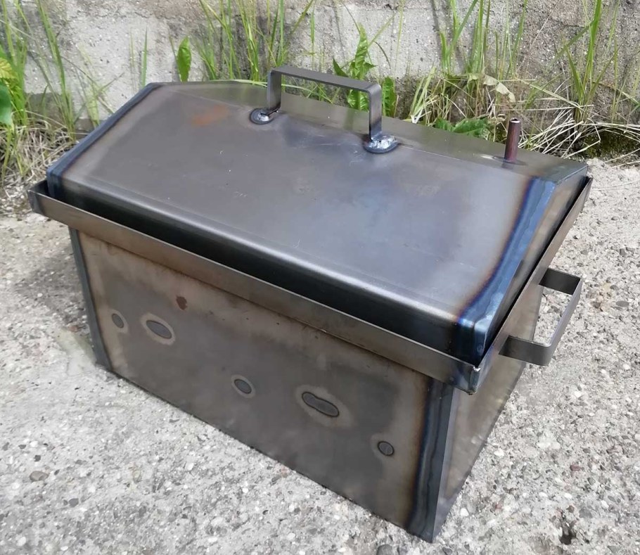 Мини коптилка горячего копчения