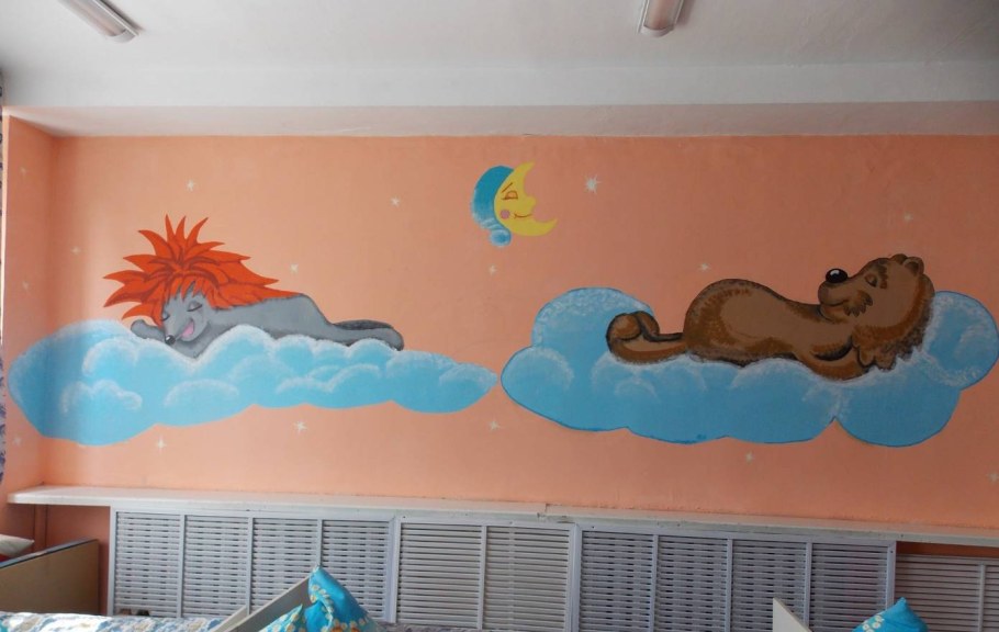 Украсить стену в детском саду