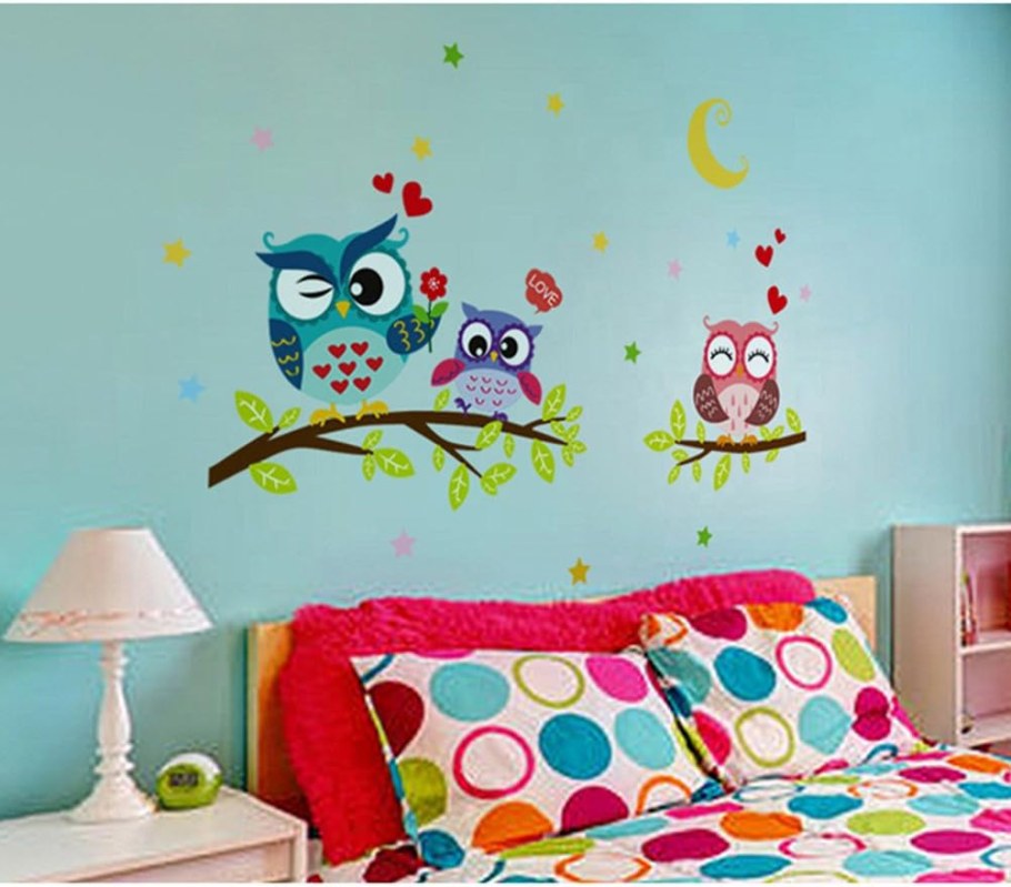 Украшение стен спальни в детском саду