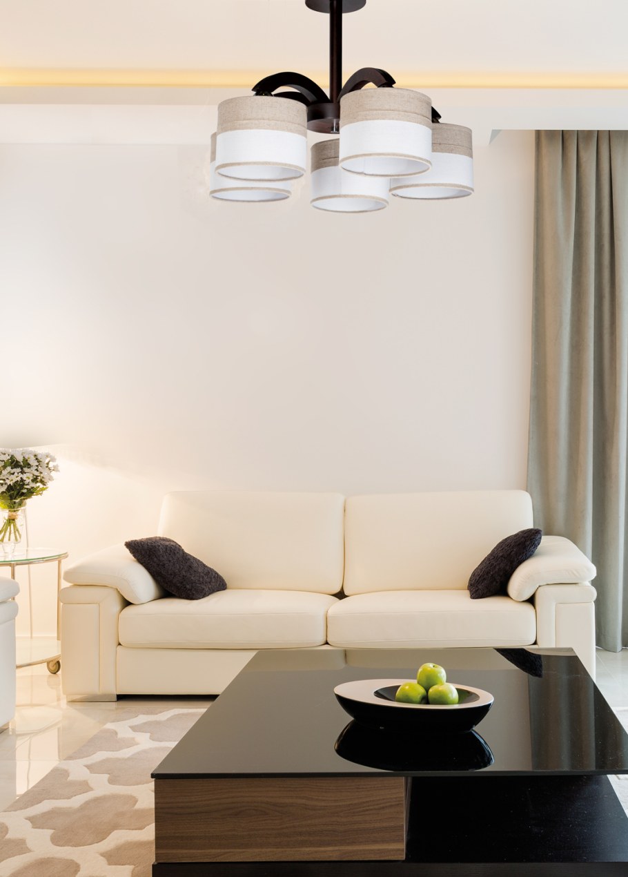 Модные люстры 2023 для гостиной