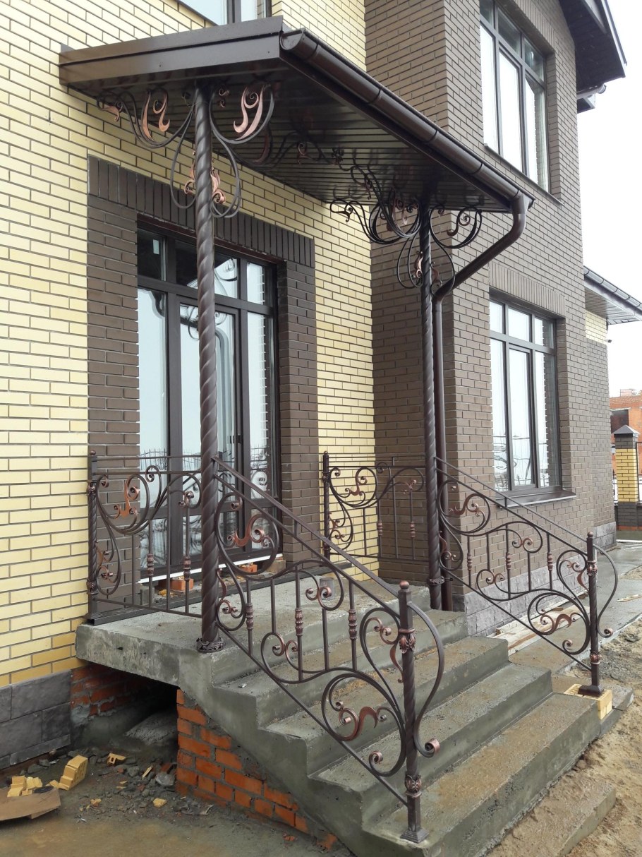 Входная группа металлическая