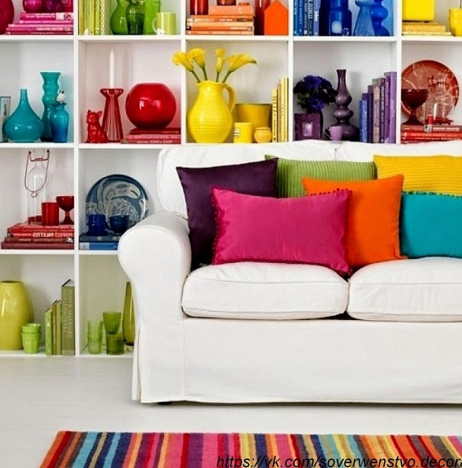 Яркая мебель в интерьере