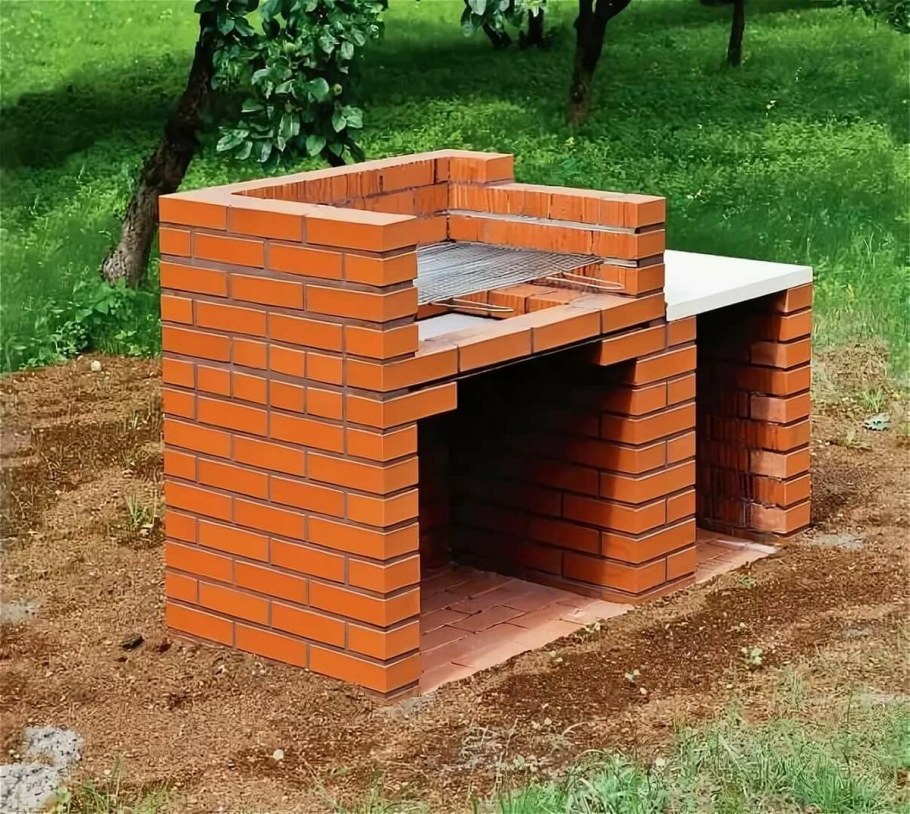Мангал из кирпича
