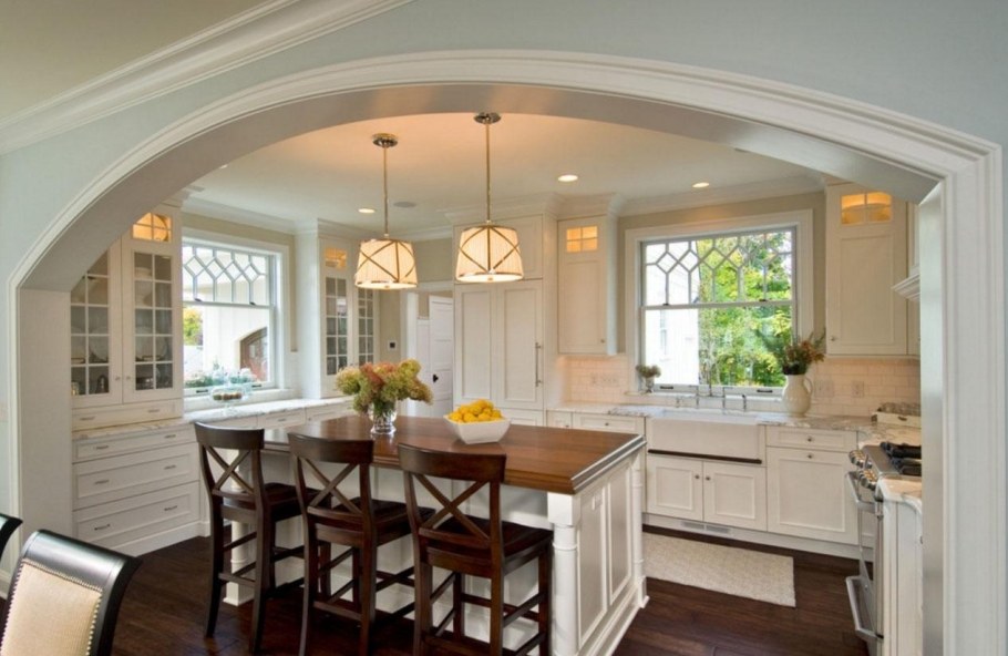 Арка между кухней и гостиной