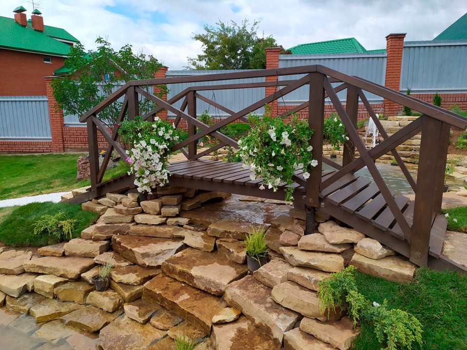 Мостики для дачи
