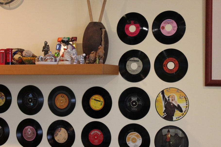 Декор виниловыми пластинками