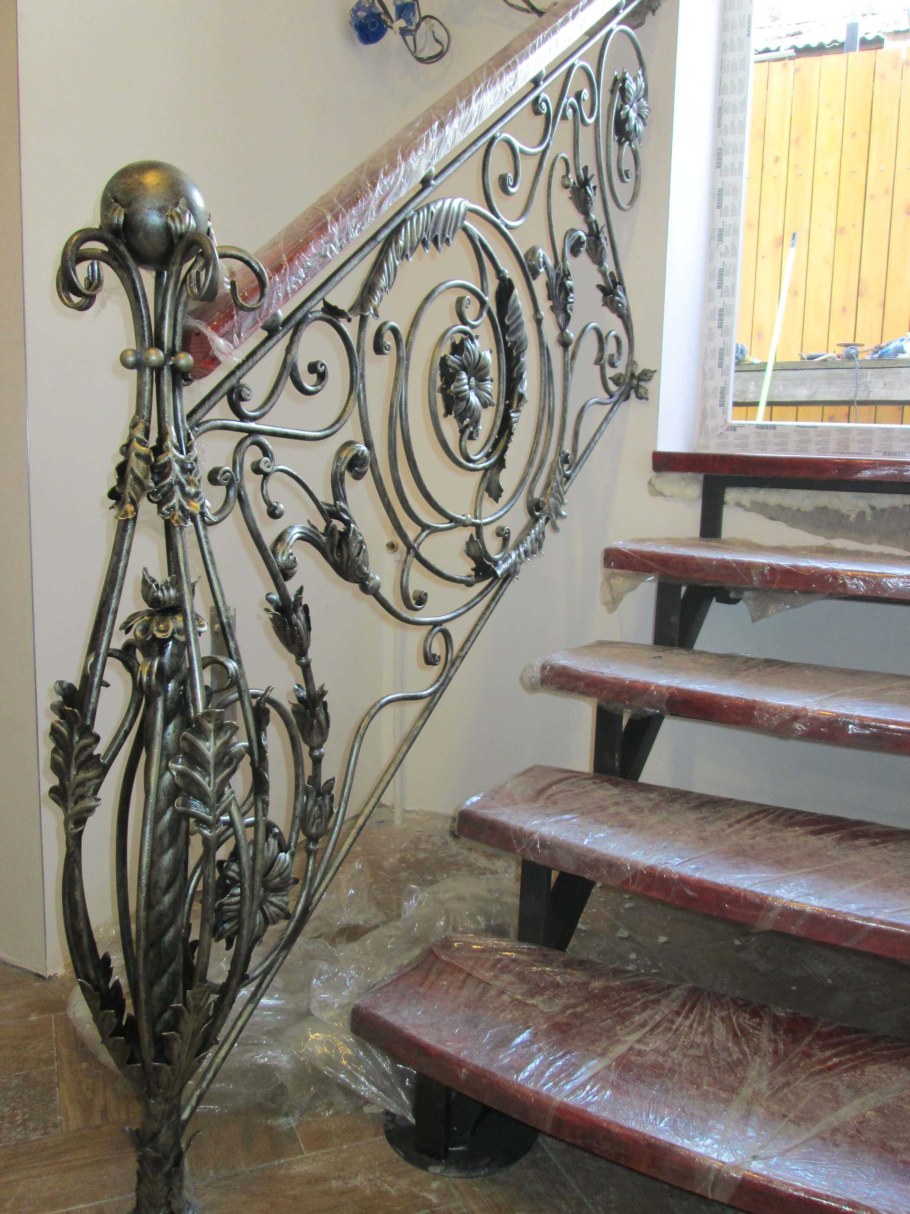 Лестница ковка