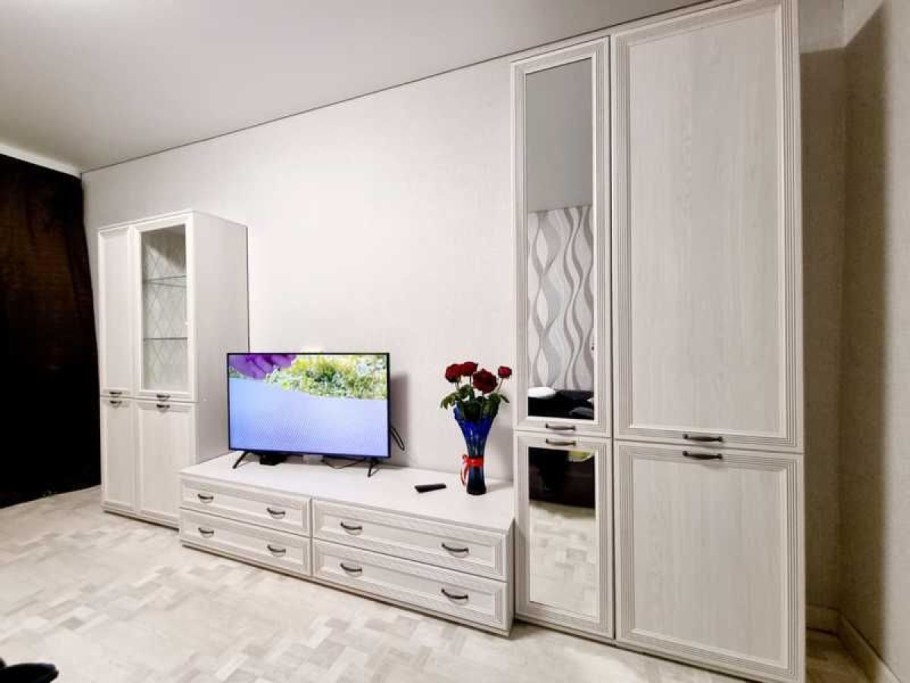 Гостиная Ливорно ясень Анкор светлый