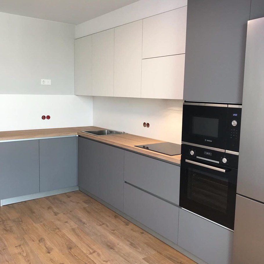 Матовая кухня без ручек