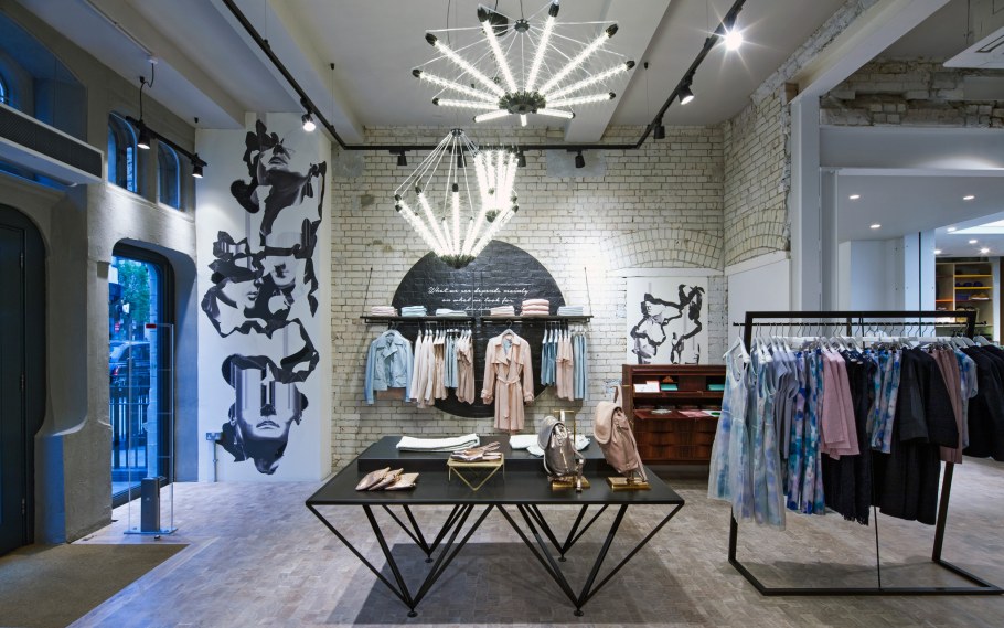 Интерьер шоу рума