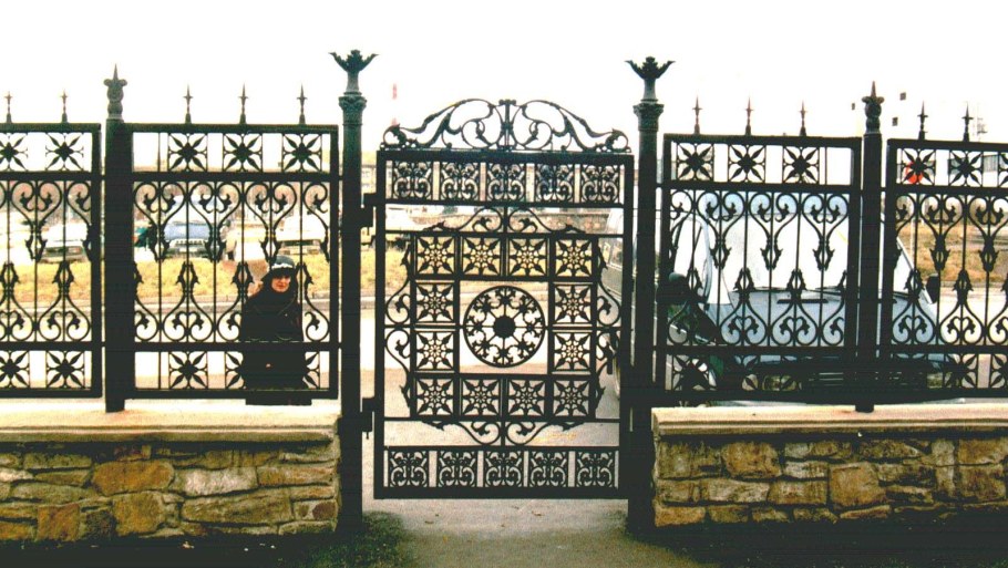 Касли чугунное литье забор