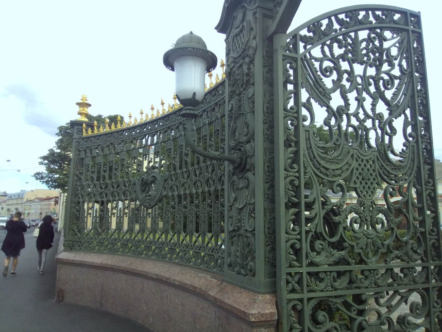 Шереметевский дворец ограда