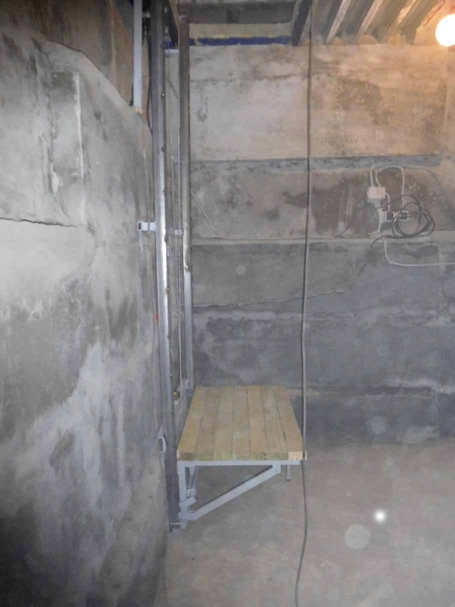 Лифт в гараже в подвал