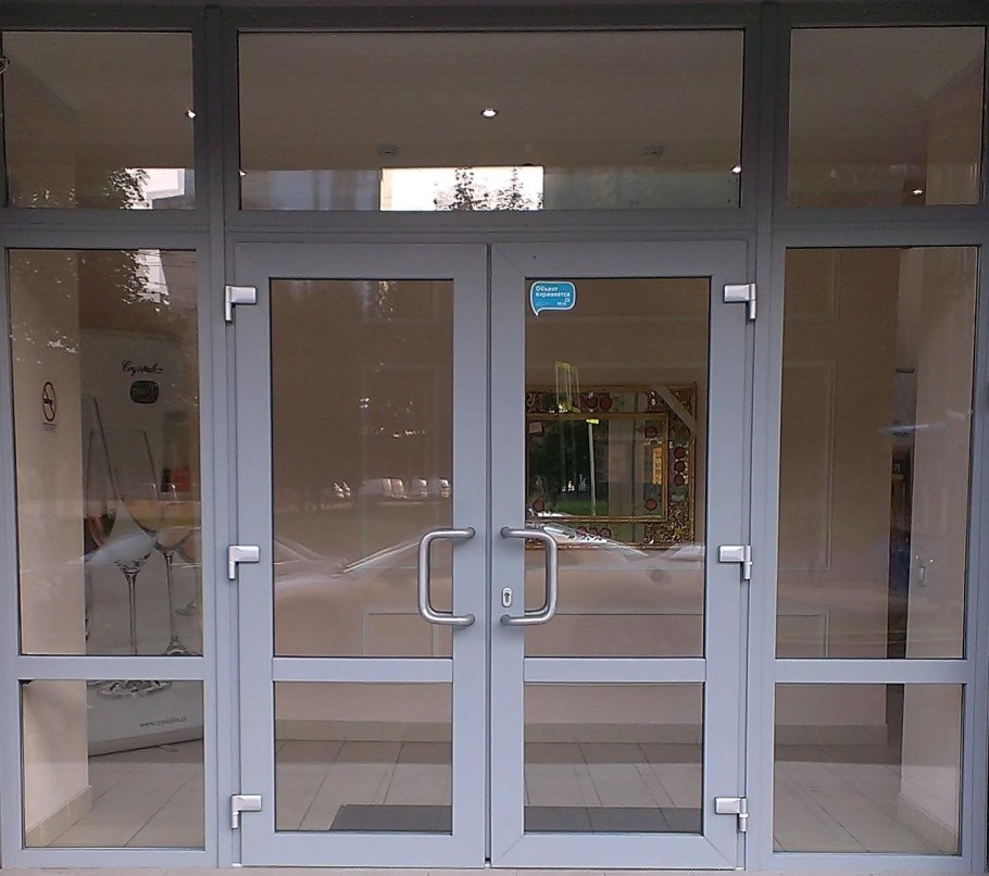 Алюминиевые двери из профиля ТАТПРОФ 65