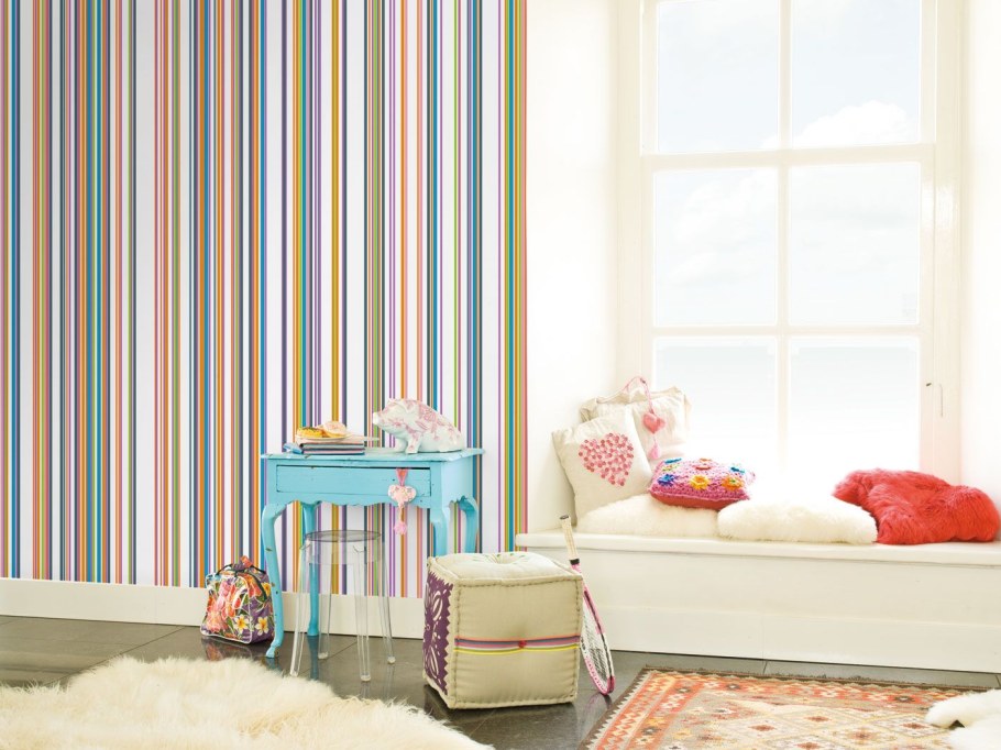 Полосатые стены в интерьере