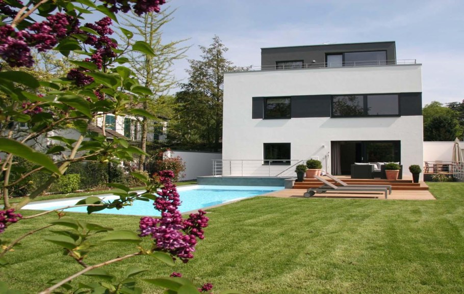 Большой дом Баухауз