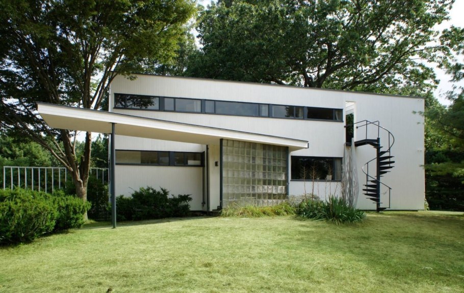 Дом Вальтера Гропиуса фасады