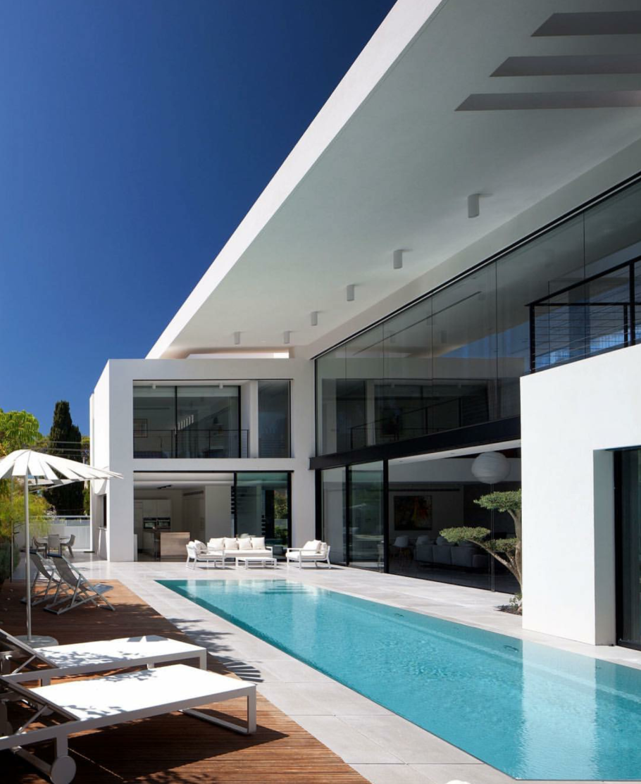 Современный дом