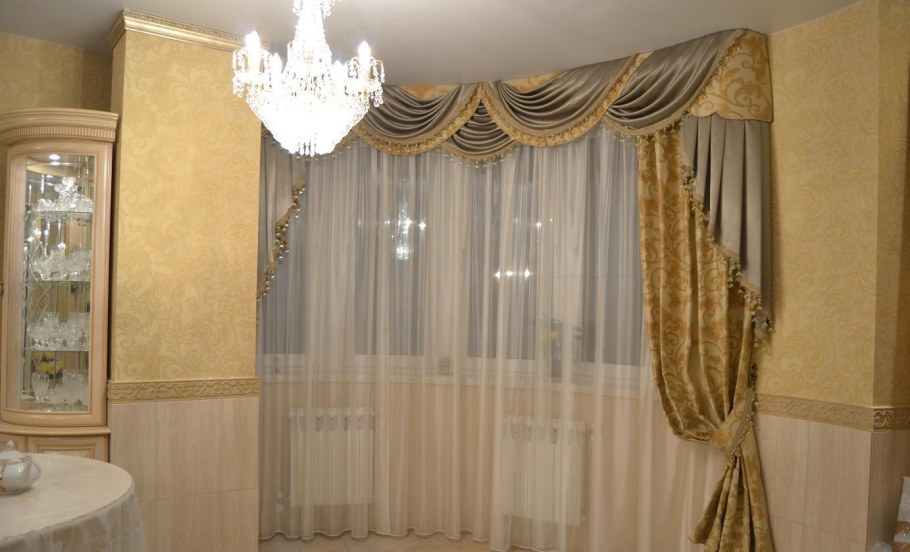 Тюлевые шторы для зала