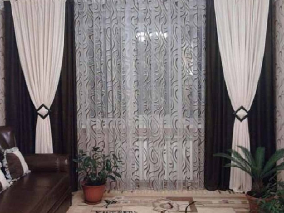 Тюлевые шторы для зала