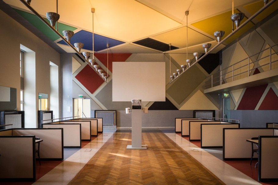 Тео Ван Дусбург интерьер кафе