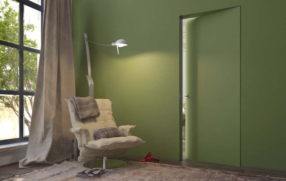 Скрытая дверь в интерьере