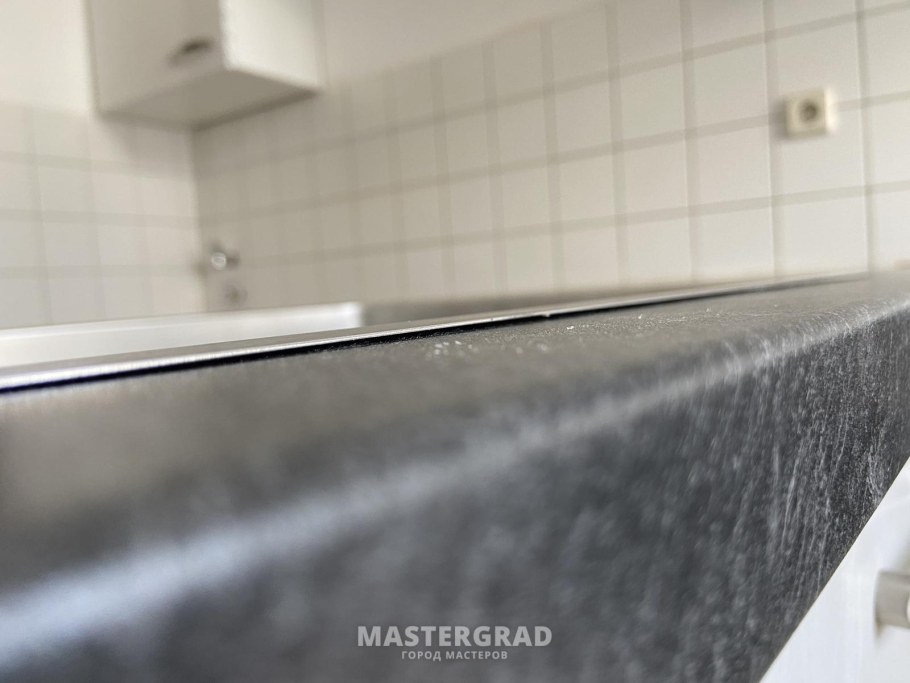 Накладка между раковиной и столешницой