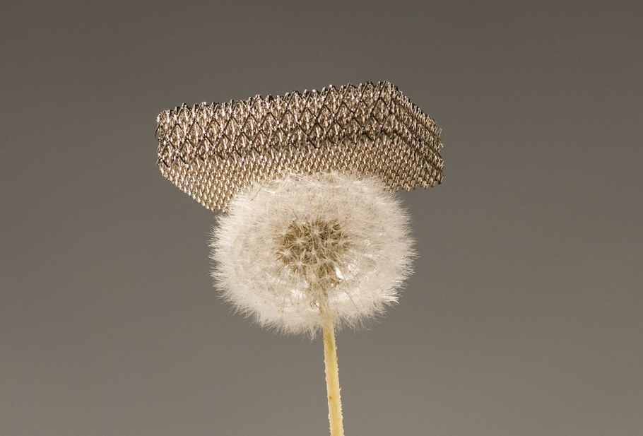 Графеновый аэрогель