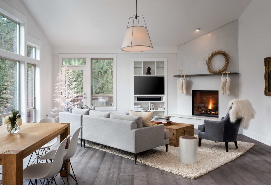 Камин в Сканди интерьере