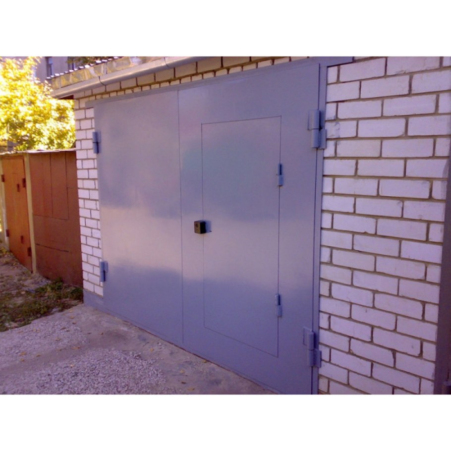 Металлические ворота для гаража