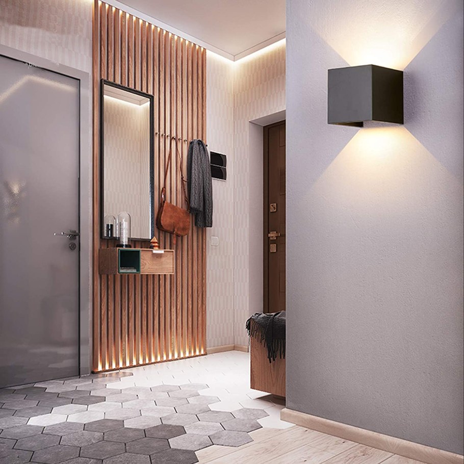 Рейки в коридоре